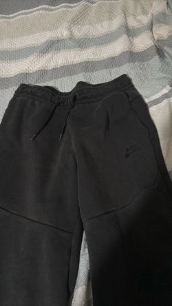 Nike tech sweatpants
