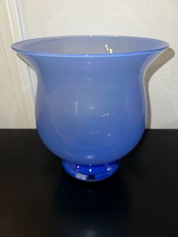 Large Crate and Barrel, Hand Blown Glass Blue Opalescent Hurricane Vase, Beautiful. Cost $145