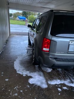Honda Pilot SUV Silver