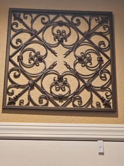 Metal ornate scroll design wall art
