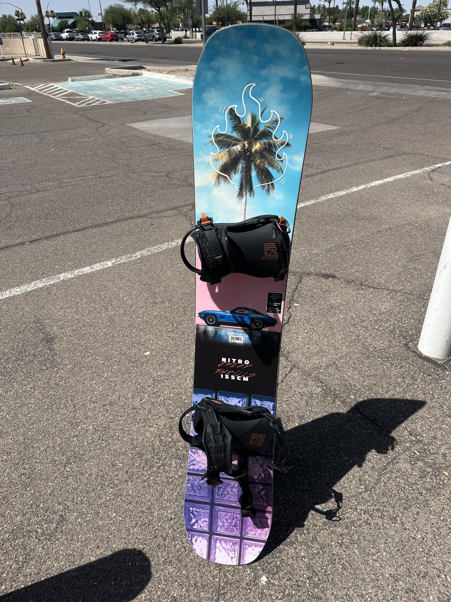 2025 Nitro Snowboard W/ Nitro Team Bindings
