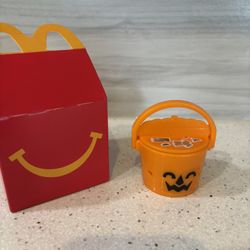 Little McDonald’s Halloween Bucket