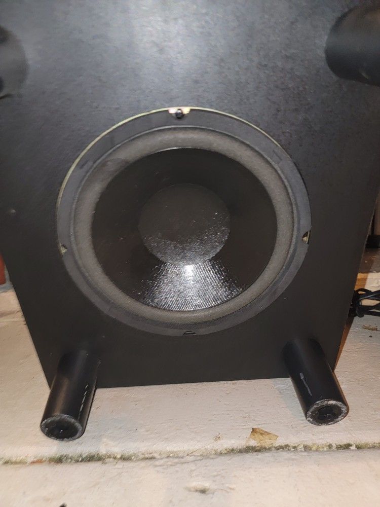 KLH Subwoofer on Great Working Condition 