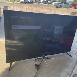 Smart  Tv With Remote 