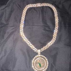 Really Good Chains San Juditas And  Entario 