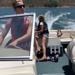 21’  Bayliner Boat and Trailer