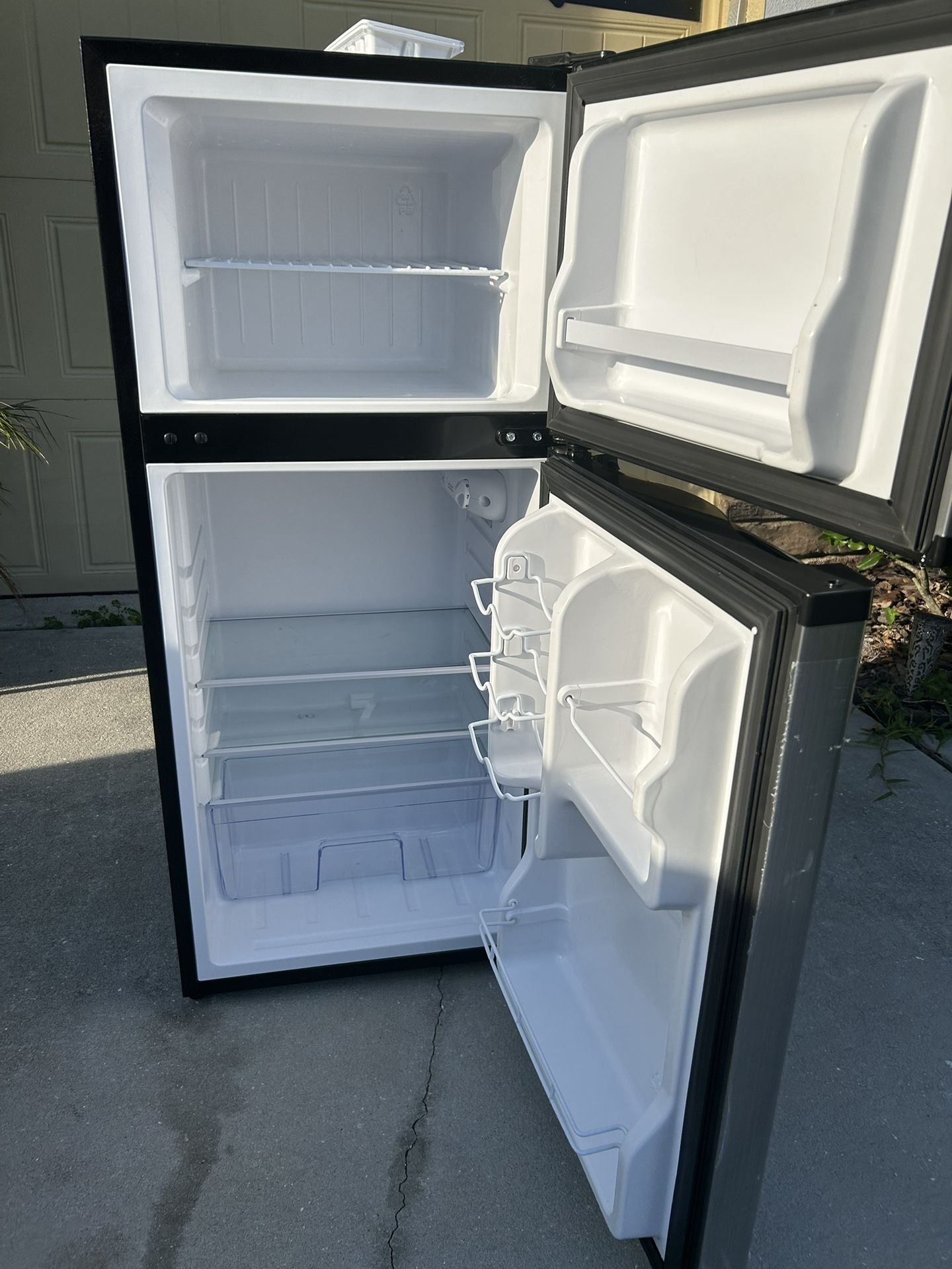 Insignia dorm or man cave fridge