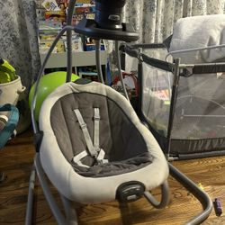 Graco Baby Swing