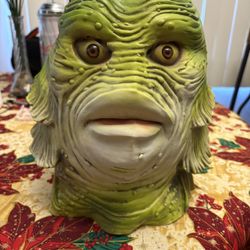  Creature from the Black Lagoon latex mask