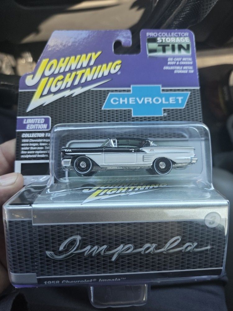 Johnny lightning