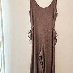 American Threads Grey jumpsuit, size M