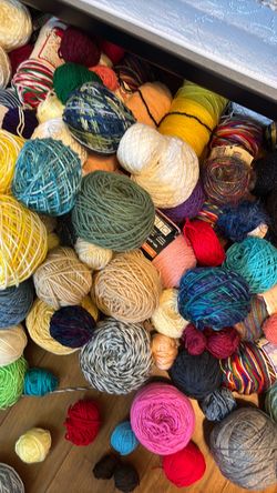 Assorted yarn