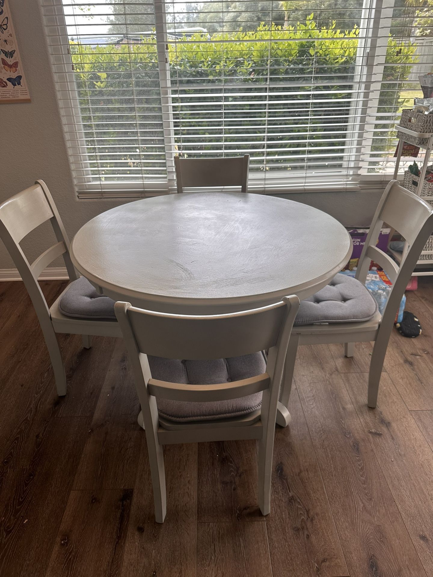 Kitchen Table And Chairs