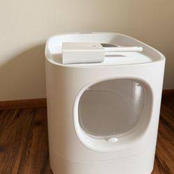 Cat Litter Box