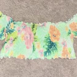 Women’s VS PINK Smocked Swim Top Large