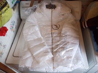 Michael Kors Womens Puffer Jacket  (Medium)
