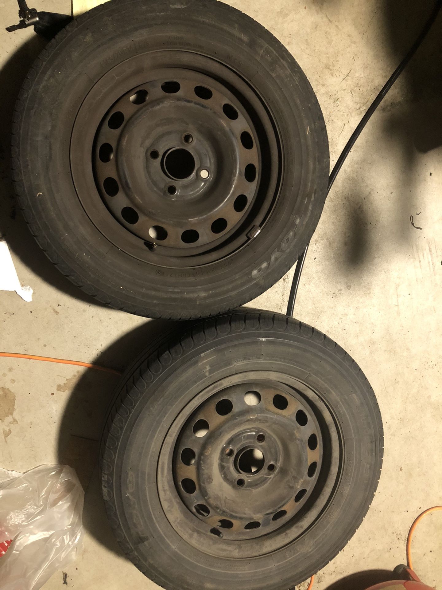 4 Honda Civic Wheel and tires