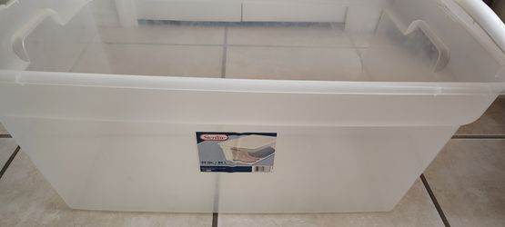 Stirilite Storage Bin 90 Qt $7 Cash Only 