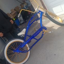 Stretch Micargi Low Rider Bike 