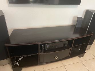 FREE TV STAND