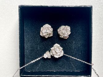 Camellia Earrings and Necklace