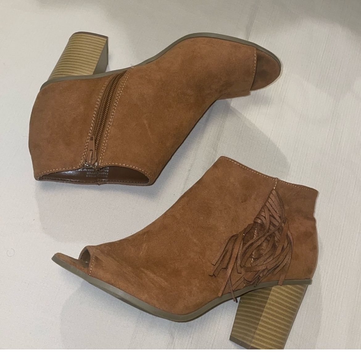 NEW DIRECTION ANKLE BOOT 8.5