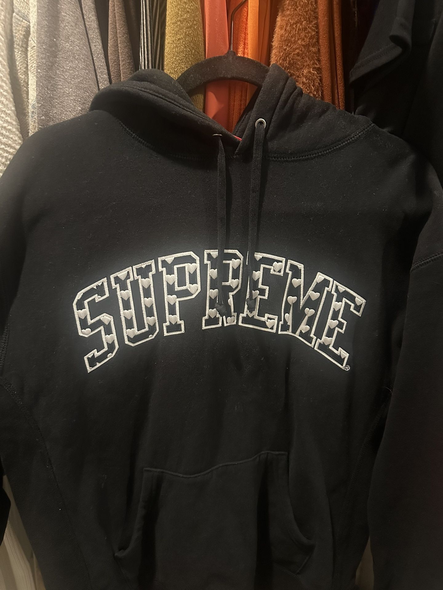 100% AUTHENTIC SUPREME HOODIE • BLACK SIZE SMALL