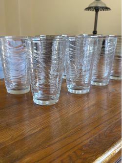 Set of 8 Glassware