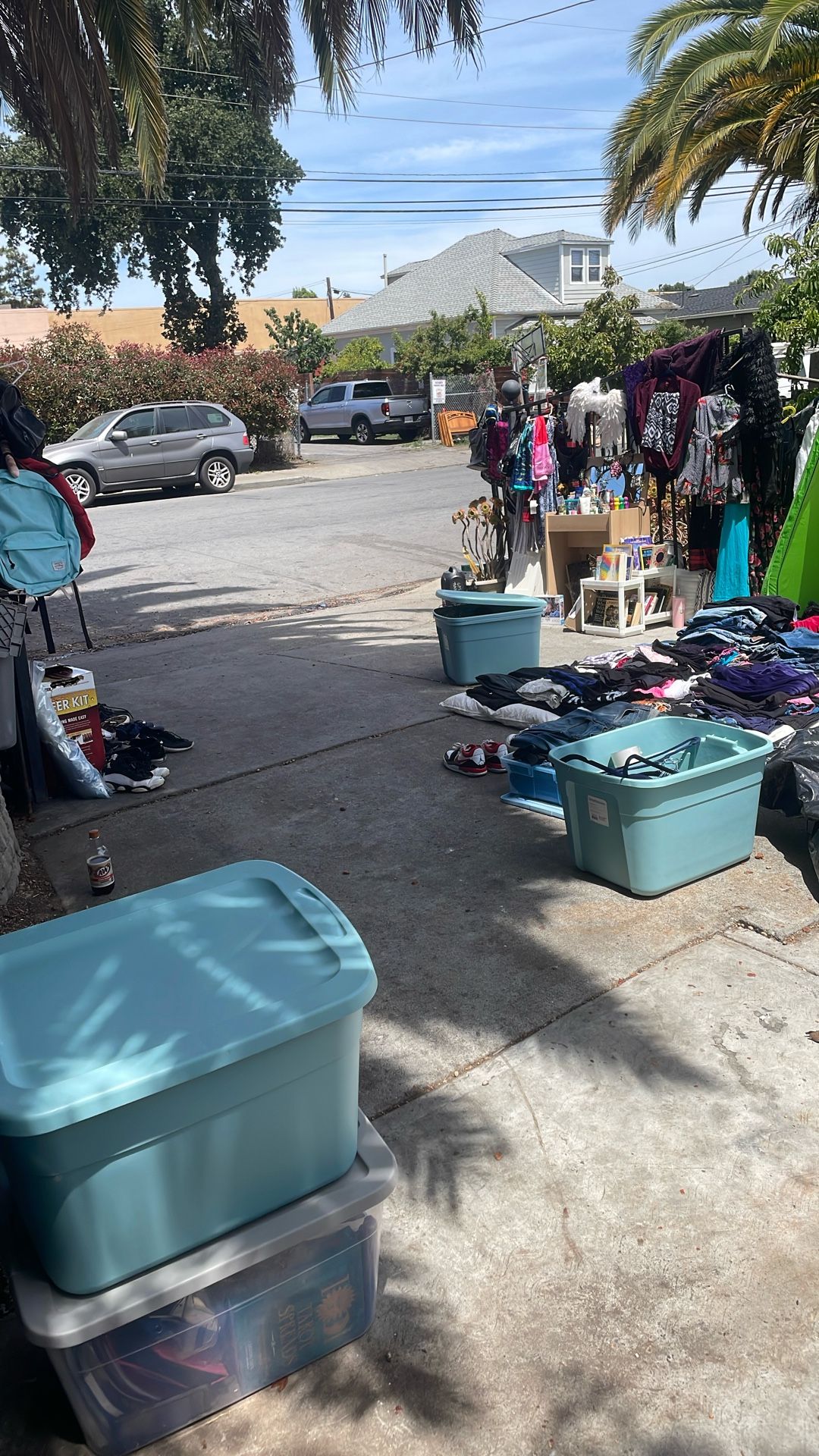 GARAGE SELL 10 Northumberland Ave Redwood City