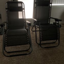 Set of 2 Heavy Duty Lounge Chairs