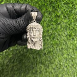 925 Solid Silver Jesus Pendant with Caged Back