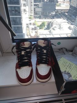 Air Jordan 1 Retro High Og GS 'Chicago  Lost N Found'