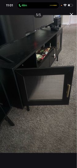 Tv stand