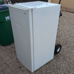 Freezer (Free)