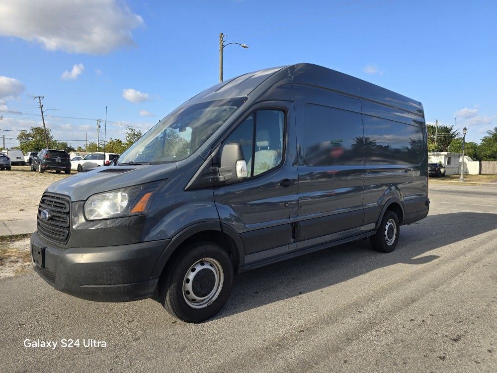 2019 Ford Transit