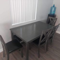 Table With 4 Chairs And Bench 