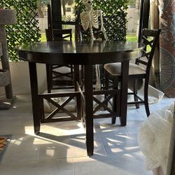 Round Bar Height Table+4chairs