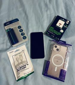 🔥 UNLOCKED iPhone 13 BUNDLE 🔥Ready To Use - Great Condition