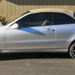 2004 Mercedes-Benz CLK-Class