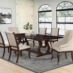 Nice 7 PC Extension Leaf Dinning Set With Table And 6 Chairs Don't Miss