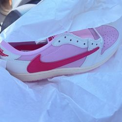 Jordan 1 Low Travis Scott Pink Size 7.5