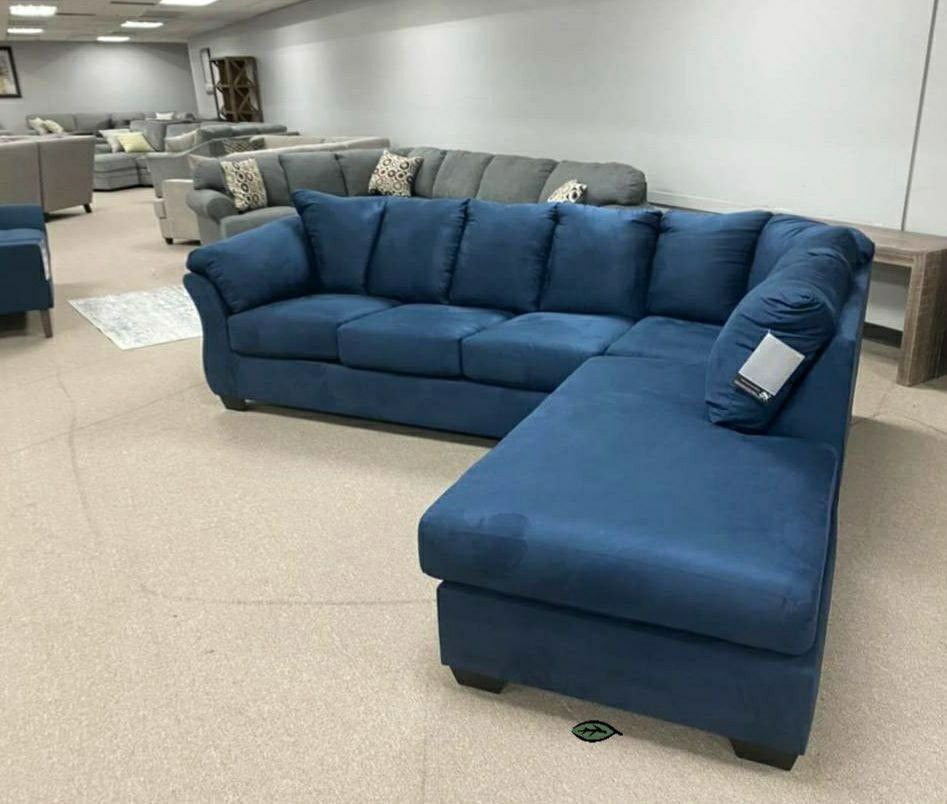 DARCY BLUE LAF SECTIONAL for Sale in Alexandria, VA OfferUp