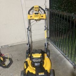 Dewalt 2x20v Self Propelled Lawn Mower Tool Only 