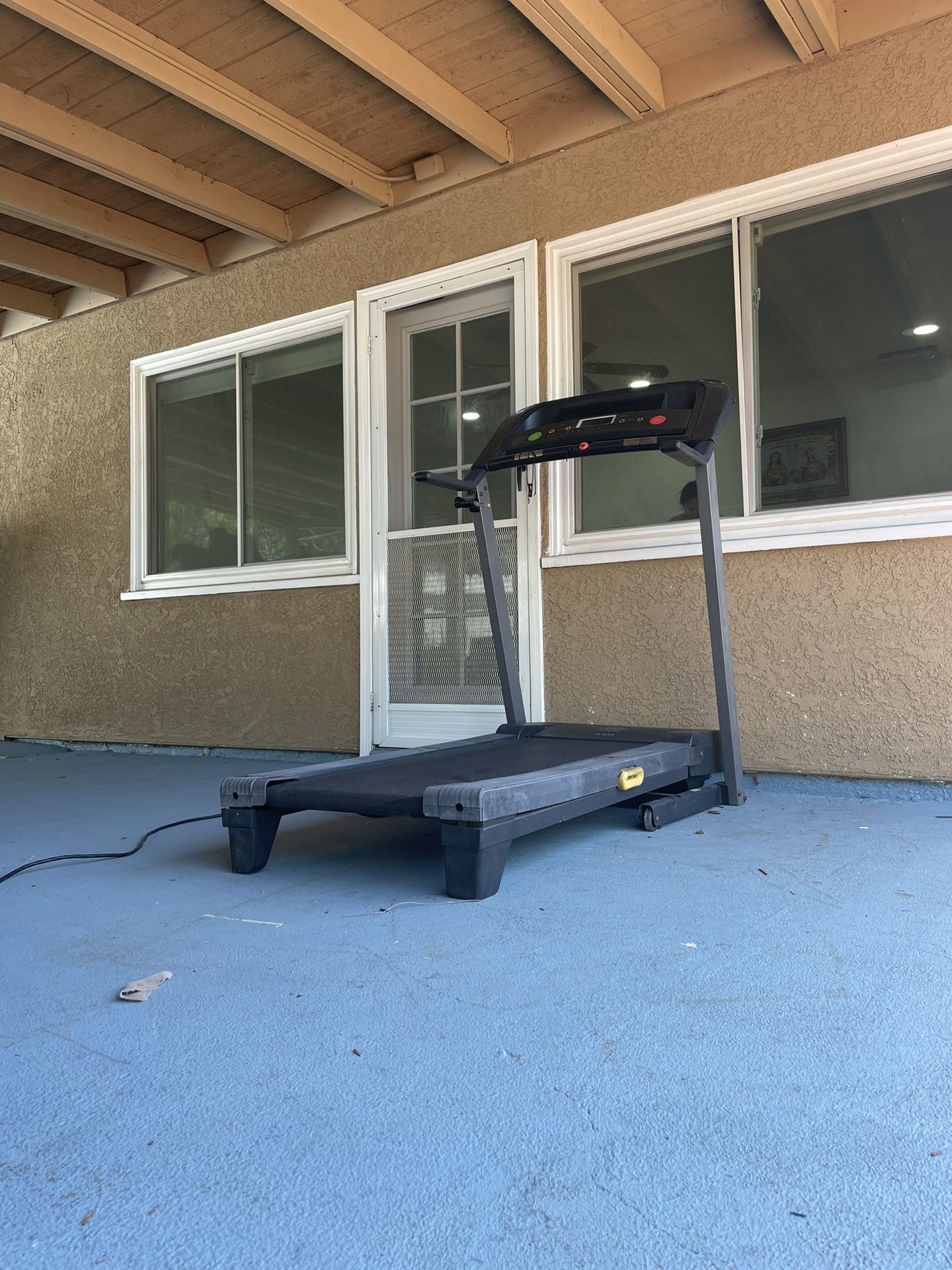 Treadmill