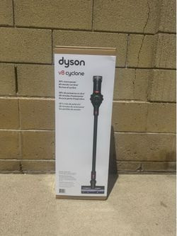 Dyson V8 Cyclone Cordless Vacuum