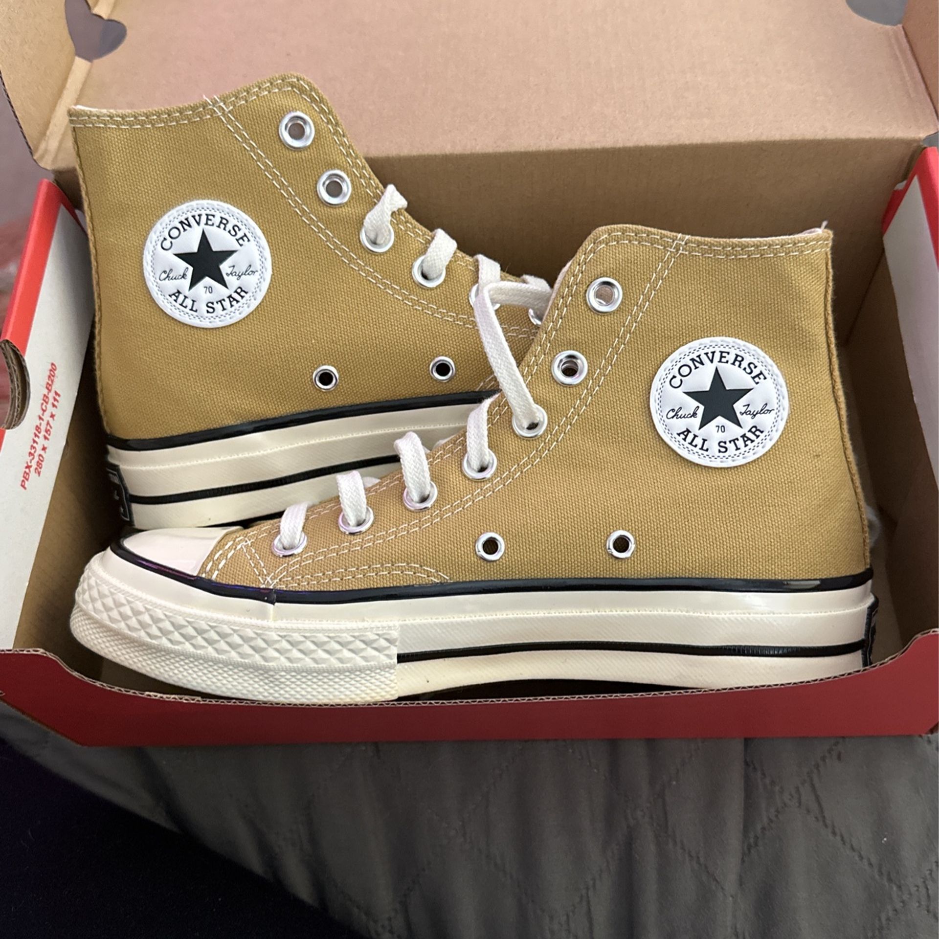 New - Never Worn Converse Chuck 70 Canvas High Tops