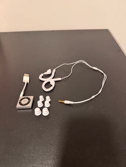 Swimming iPOD Shuffle MP3 Player & Buds 100% Waterproof