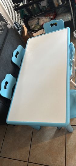 Toddler preschool table