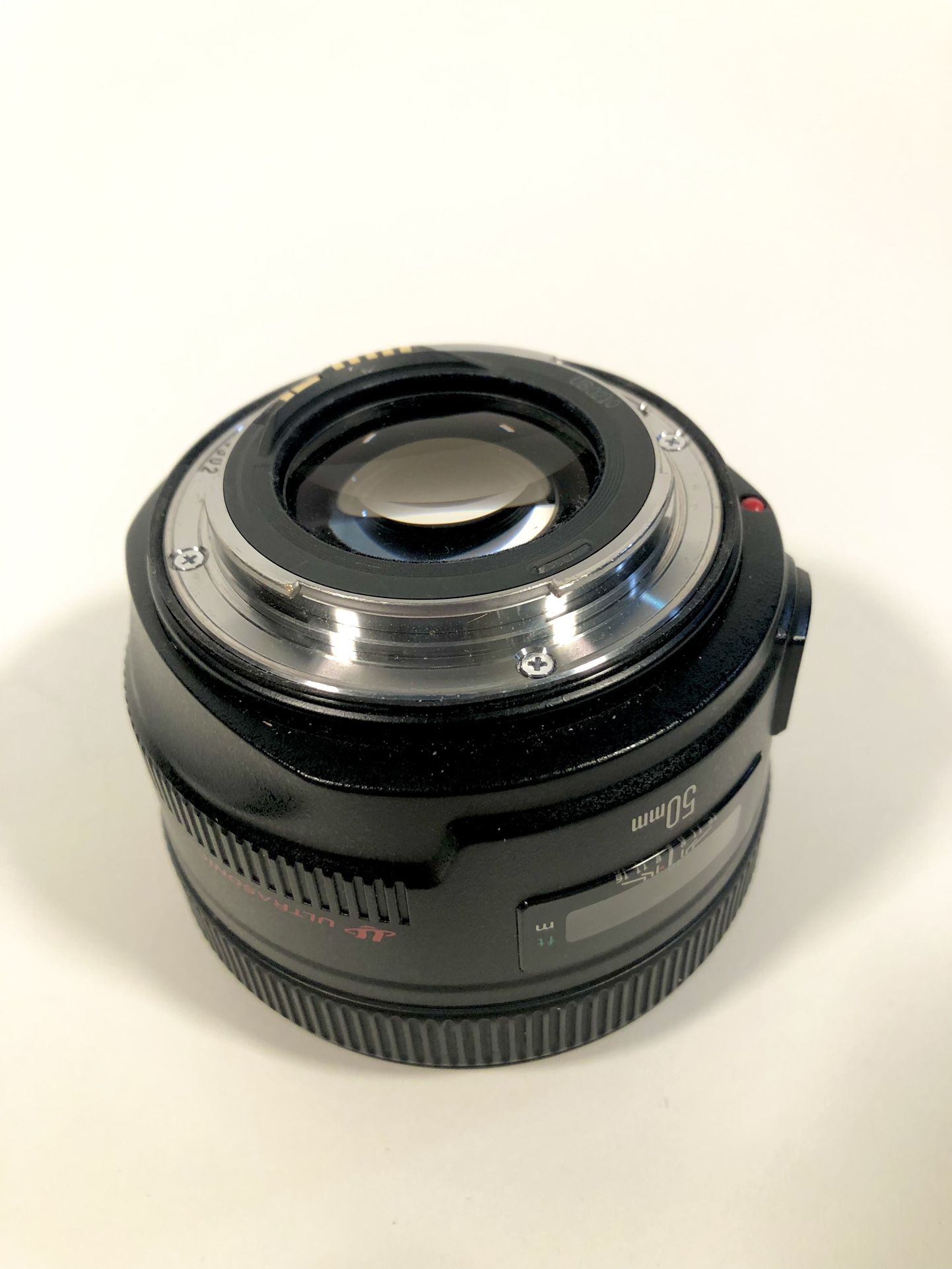 Canon 50mm 1.2 L Lens MINT