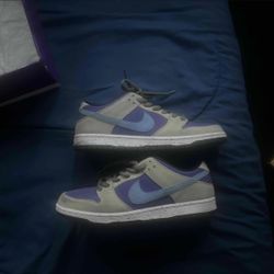 AC celadon Nike Dunk SB